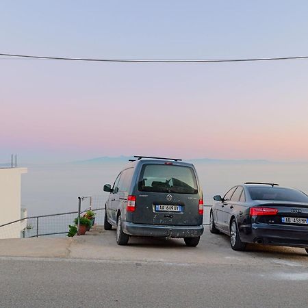 Vila Bana Qeparo Exteriör bild